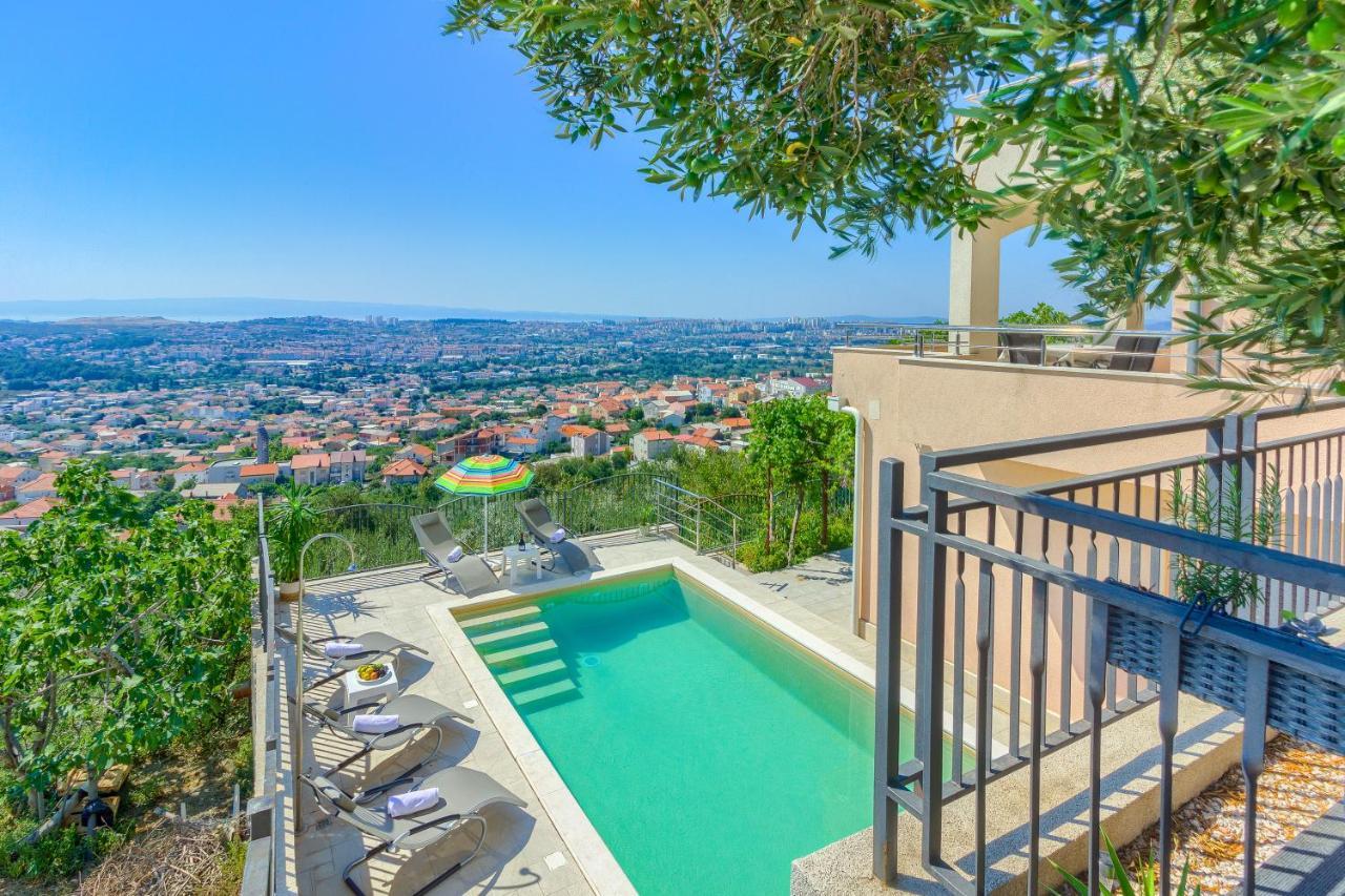 Villa Desideria Solin Exterior photo