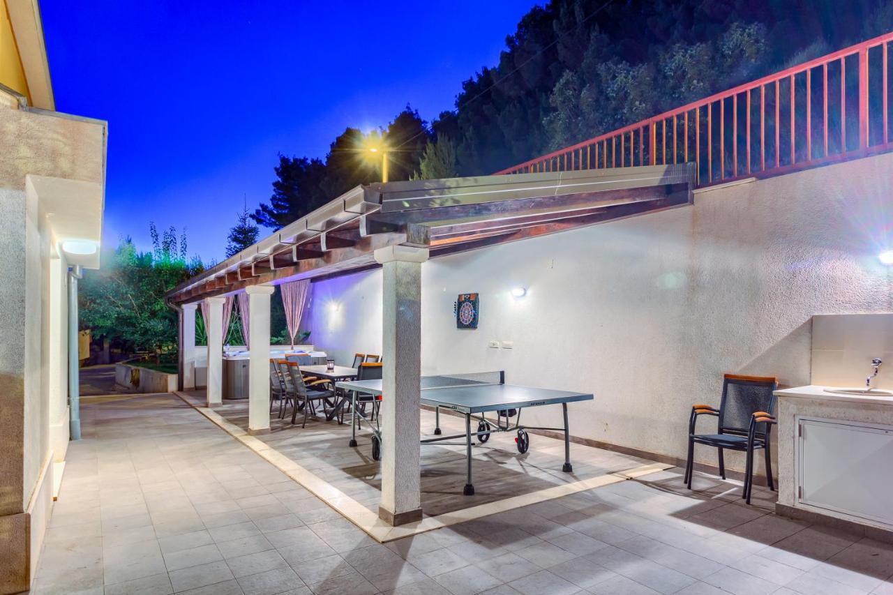 Villa Desideria Solin Exterior photo